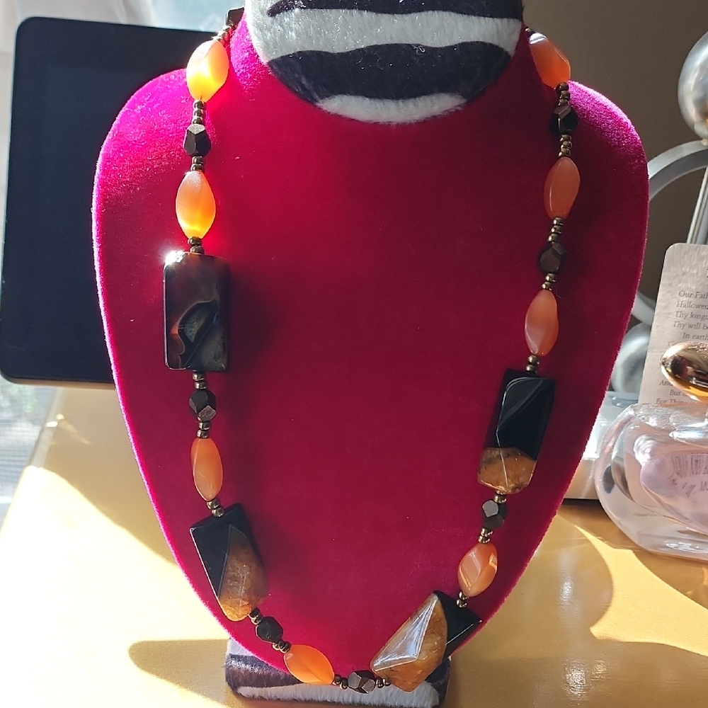 Elegant Orange and Black Druzzy Polished Agate  Necklace